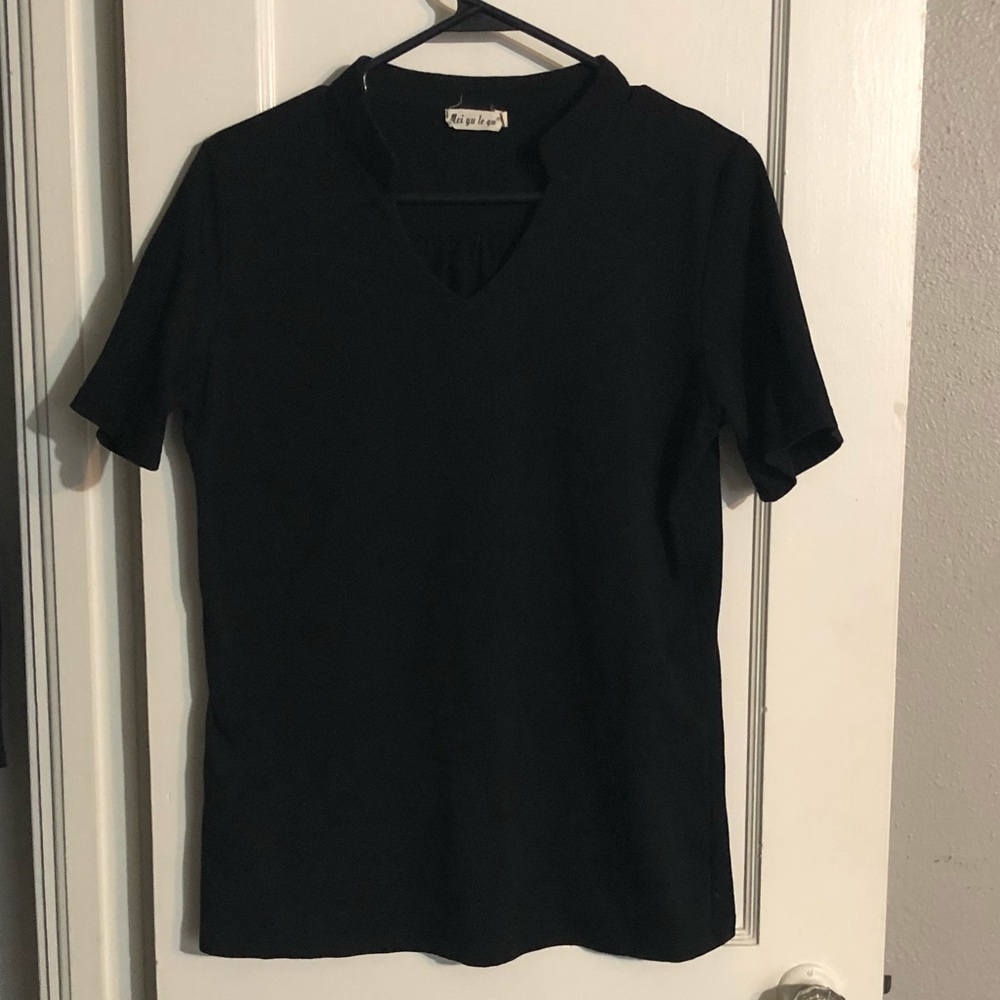 Black shirt